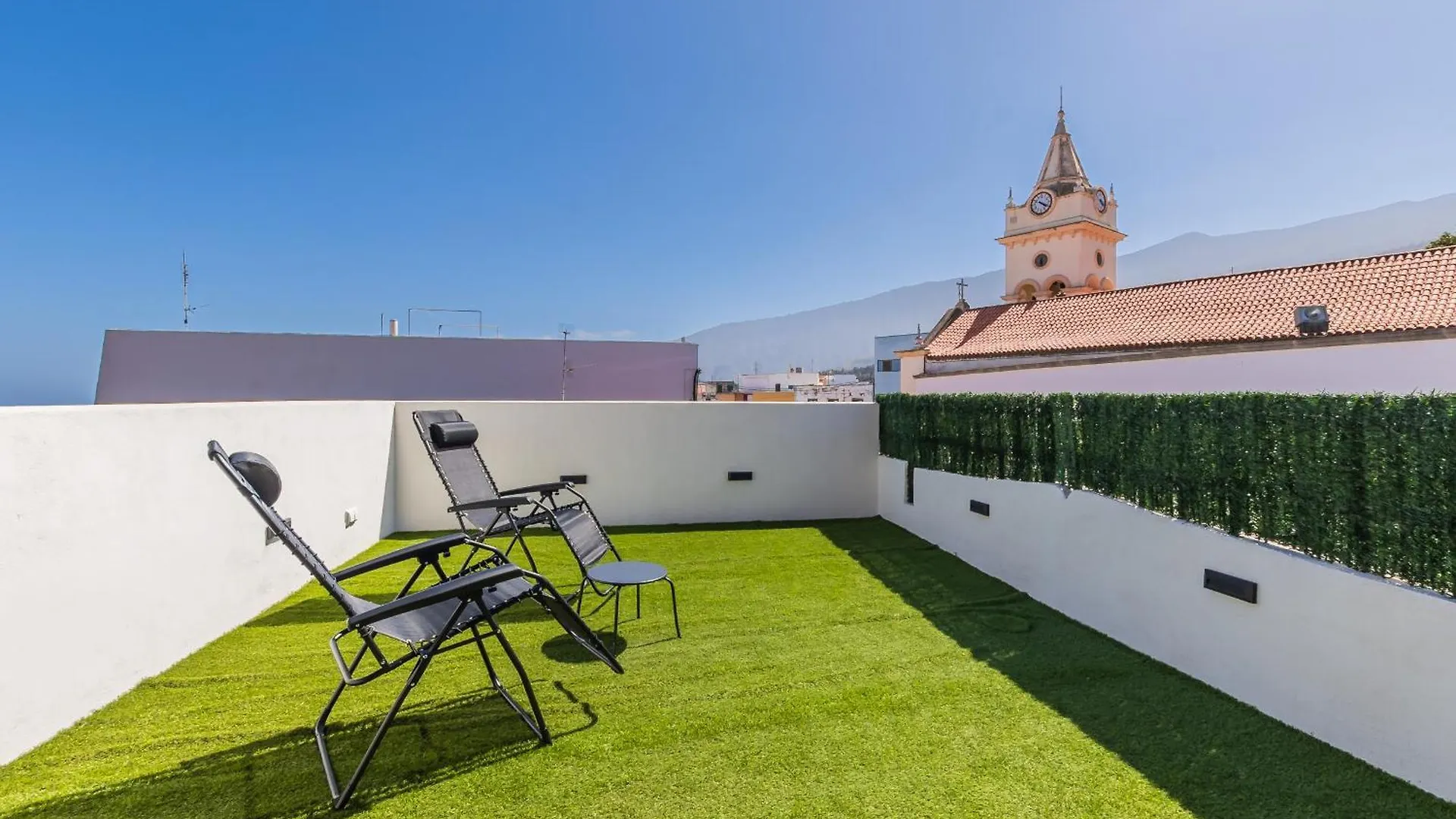 Villa Modern Balcony Terrace House Solarium - Parking Arafo